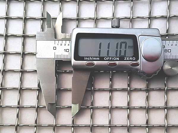 crimped wire mesh
