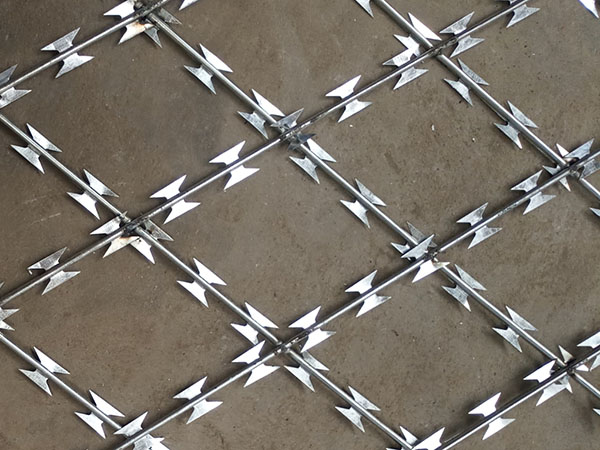 razor fence mesh