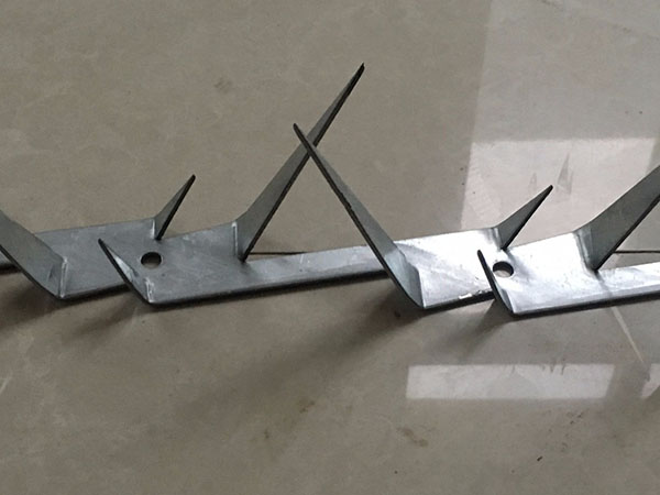 wall spike