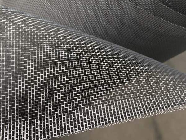 Advantage analysis of aluminum window screen